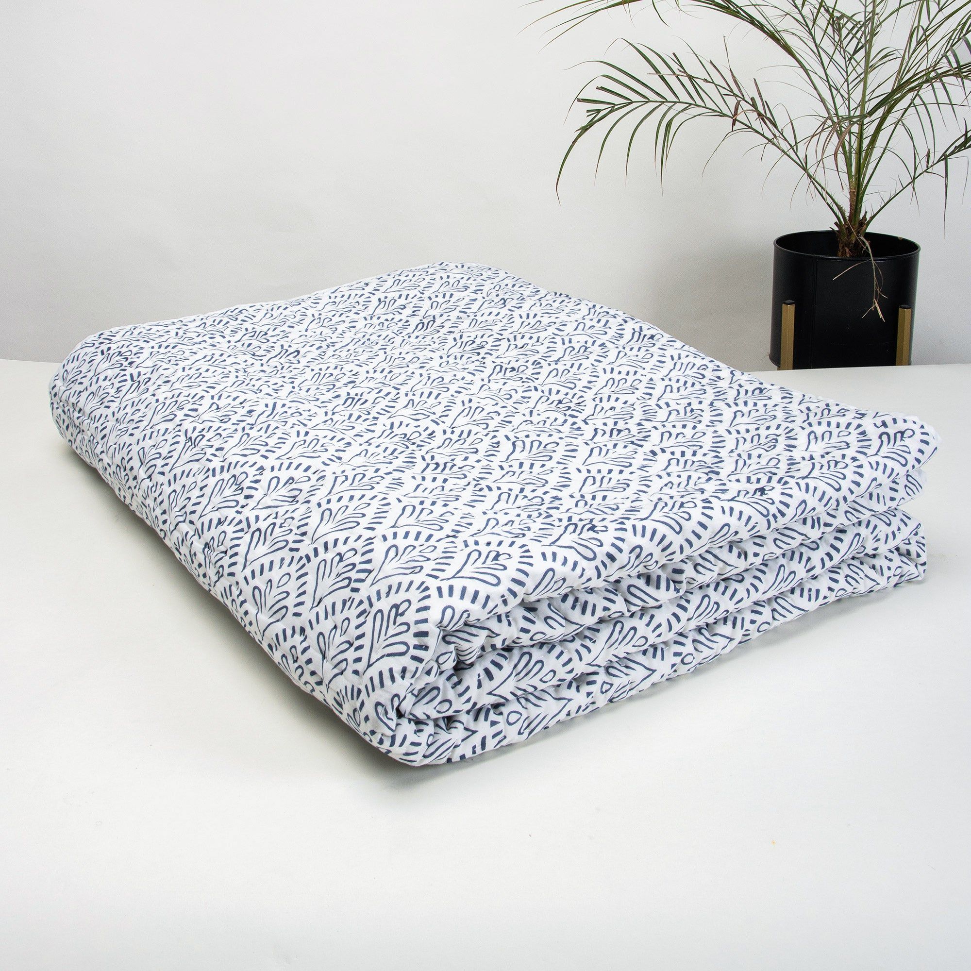 Premium Latest Design Cotton Kantha For Heavy Winter Blakets
